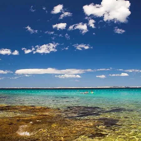 Kleines Emil Vanily By Interhome 穆泰尔岛